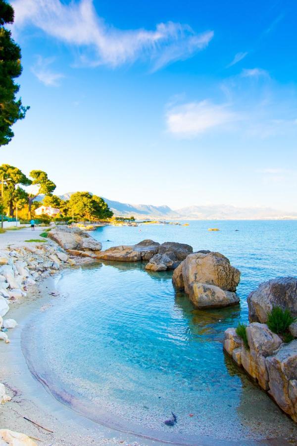 4 * Apartment Sunset Close To The Sea Kaštela 외부 사진